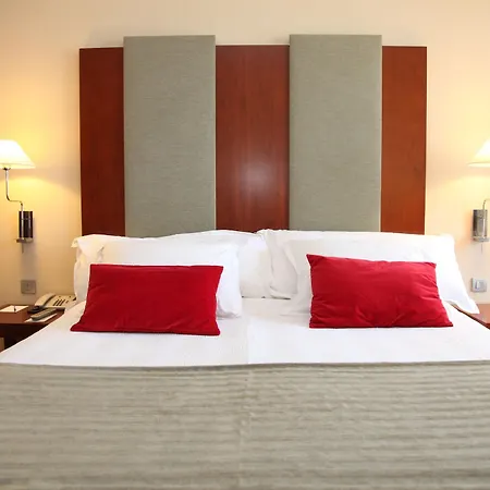 Hotel Urh Palacio De Oriol 4*