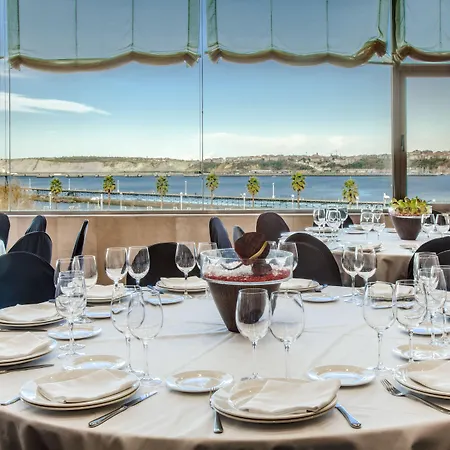 Urh Palacio De Oriol Santurtzi