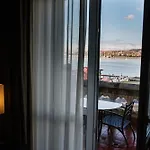 Отель Urh Palacio De Oriol