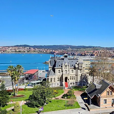 Urh Palacio De Oriol Santurtzi