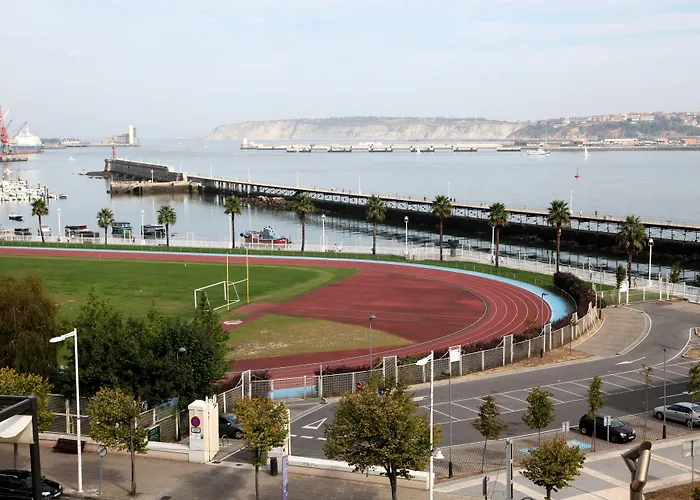 Urh Palacio De Oriol Santurtzi