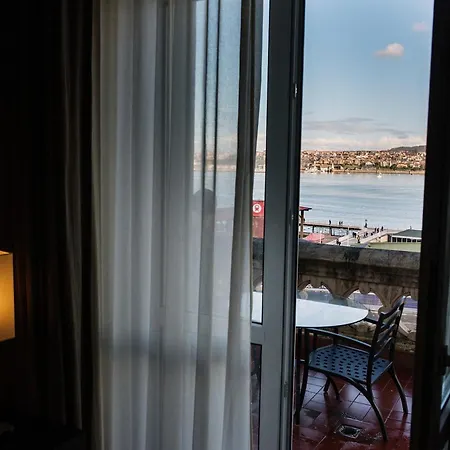 Hotel Urh Palacio De Oriol