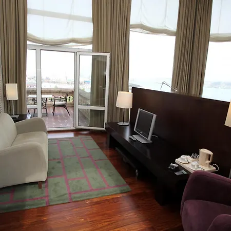 Urh Palacio De Oriol Hotel Santurtzi