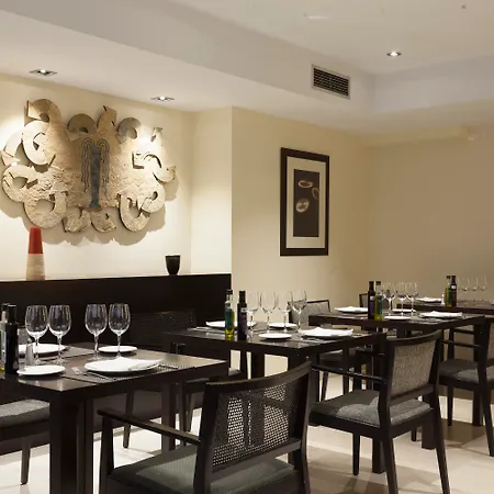 Hotel Urh Palacio De Oriol 4*