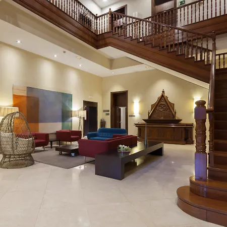 Hotel Urh Palacio De Oriol 4*